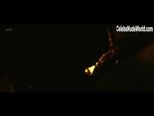 Samira Carvalho Bento in Tungstenio (2018) 6