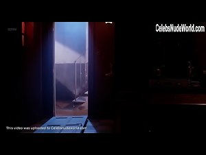 Sandra Ballesteros in El lado oscuro del corazon (1992) 15