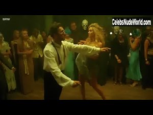 Sandra Majka nude, dancing scene in Ixjana (2012) 1