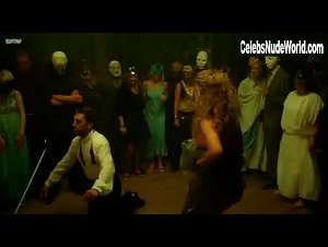 Sandra Majka nude, dancing scene in Ixjana (2012) 14