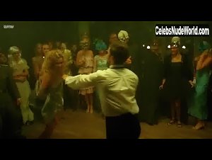 Sandra Majka nude, dancing scene in Ixjana (2012) 3
