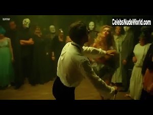 Sandra Majka nude, dancing scene in Ixjana (2012) 8
