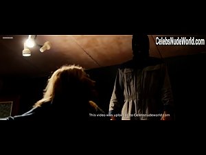 Sarah Chronis in Bloedlink (2014) 11