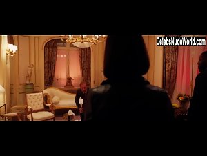 Sasha Luss in Luc Besson's Anna (2019) 9