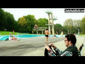 Saskia Rosendahl in Zorn - Vom Lieben und Sterben (2015) 1