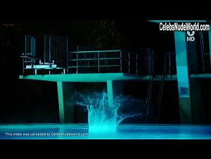 Saskia Rosendahl in Zorn - Vom Lieben und Sterben (2015) 20