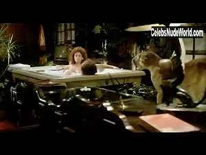 Sharon Hughes in Chained Heat (1983) 13