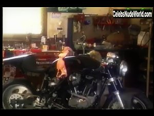Shawna Anderson in Garage Girls: The Video (2000) 6
