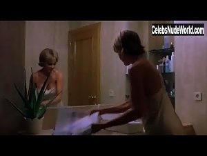 Silvia Marso in Amor, curiosidad, prozak y dudas (2001) 8