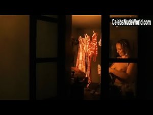 Simona Stoicescu in Daca bobul nu moare (2010) 1