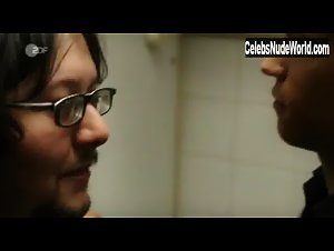Sinta Weisz in Liebe ist nur ein Wort (2010) 13