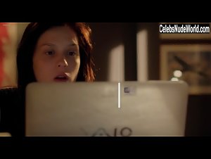 Sophia Abrahao in Confissoes de Adolescente (2013) 19