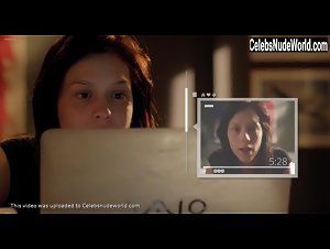 Sophia Abrahao in Confissoes de Adolescente (2013) 20