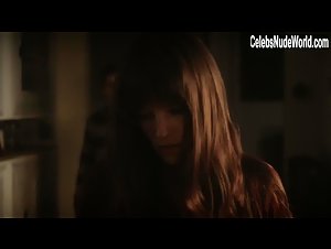 Susana Abaitua in Se quien eres (series) (2017) 2