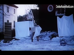 Suzanne Ernrup in Ake och hans varld (1984) 19