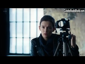 Svetlana Limper in Metod (series) (2015) 3