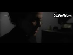 Sylvia Prado in A Bordo (2015) 16