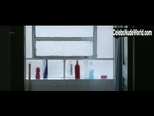 Sylvia Prado in A Bordo (2015) 5
