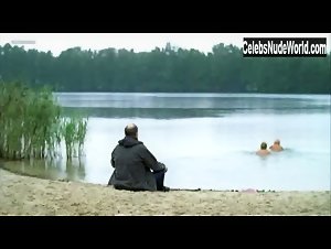 Sylvia Schwarz in Gestern in Eden (2008) 19