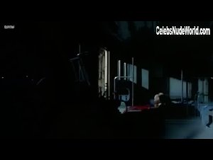 Tamara Acosta in Azul y blanco (2004) 6