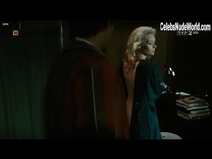 Tamara Arciuch in Mniejsze zlo (2009) 10