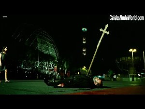 Thais Simi in Encarnacao do Demonio (2008) 2