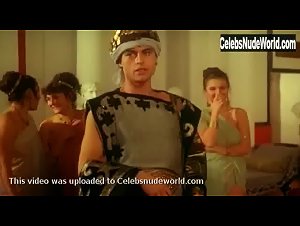 Ulla Luna in Caligola: La storia mai raccontata (1982) 20