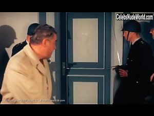 Ullabella Johansson in Der kom en soldat (1969) 16