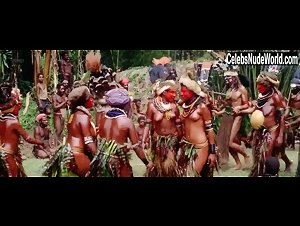 Valerie Lagrange in La vallee (1972) 11