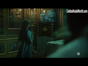 Valerie Thoumire in Versailles (series) (2015) 18