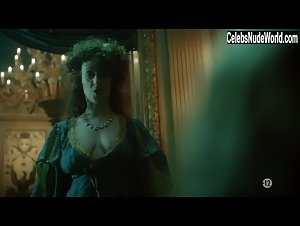Valerie Thoumire in Versailles (series) (2015) 7