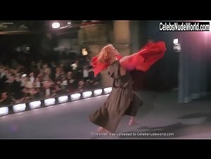 Vanessa Redgrave in Isadora (1968) 16