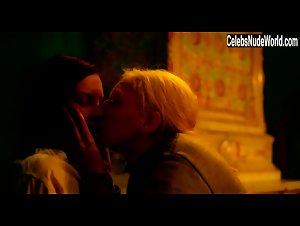 Vasilisa Perelygina in Dylda (2019) 14