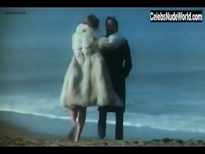 Vibeke Knudsen in Madame Claude (1977) 5