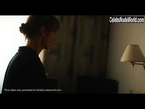 Victoria Schulz in Dora oder Die sexuellen Neurosen unserer Eltern (2015) 10