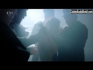 Viktorie Cermakova in Zadusni obet (2017) 7