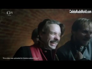 Viktorie Cermakova in Zadusni obet (2017) 8