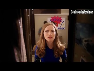 Willa Fitzgerald in Scream: The TV Series (series) (2015) 1