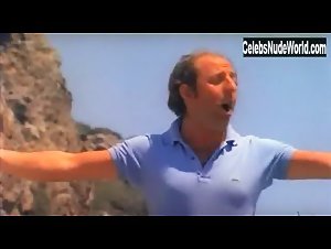 Xiomara Rodriguez in Una vacanza del cactus (1981) 15