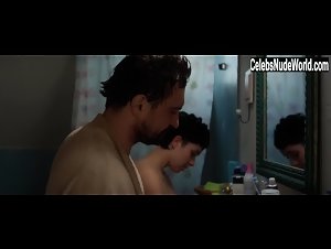 Zrinka Cvitesic in Na putu (2010) 18