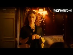 Titanic Movie heroine ki nude sexy video 1