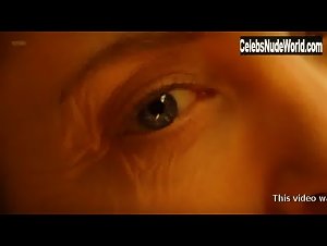 Titanic Movie heroine ki nude sexy video 12