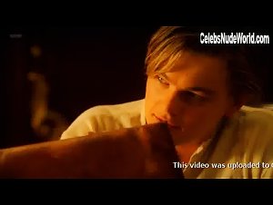 Titanic Movie heroine ki nude sexy video 9