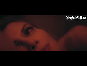 Stefanie Bloom nude, erotic scene in 2050 (2019) 18