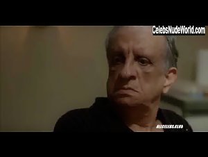 Maria Bopp in Me Chame De Bruna in s01e03 (2016) 16
