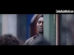 Refugee seduces and fuck a business woman in downtown 4
