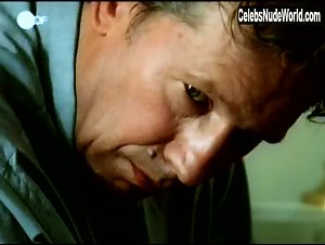 Alexandra Kamp Sexy,underclothing scene in Eine Lüge zuviel (1997) 6
