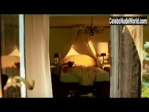 Alexandra Kamp breasts, Naked scene in Ich liebe eine Hure (1998) 2