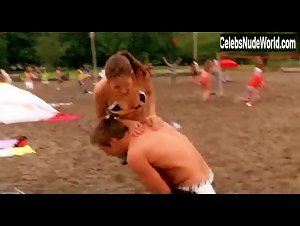 Amanda Bynes, Amanda Crew bikini, Sexy scene in She's the Man (2006) 19
