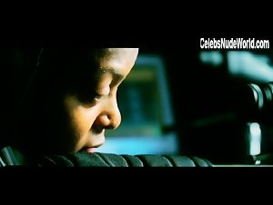 Alicia Keys underwear, Sexy scene in Smokin' Aces (2006) 16